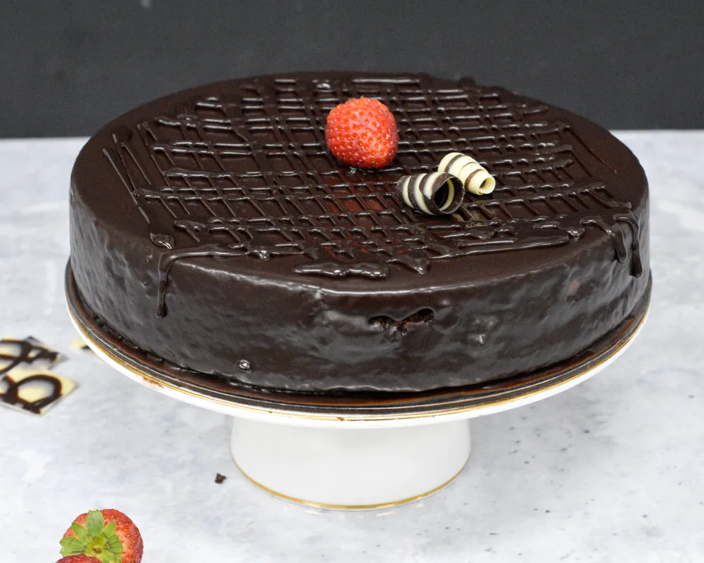 Mud Cakes from The Continental Cake Shop