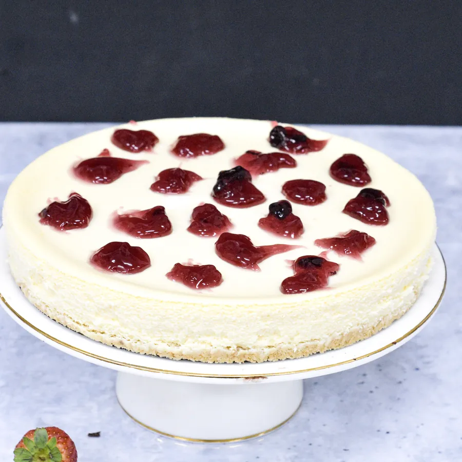 Blueberry Baked Cheesecake, baked cheesecake with blueberries