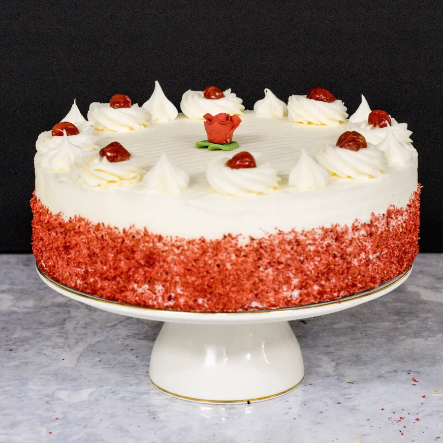 Red Velvet Cake, red velvet sponge with cream cheese frosting
